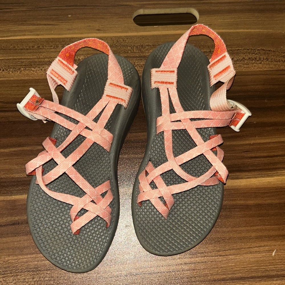 Chaco Womens ZX/2 Cloud Dagger Vert Strap Pink Peach Sandals Size W7